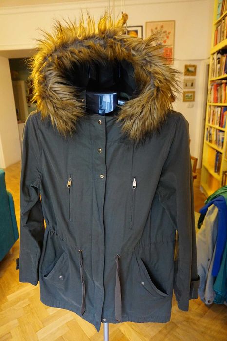 Kurtka khaki M 38 ZARA parka jesienna zimowa podpinka ocieplana lekka