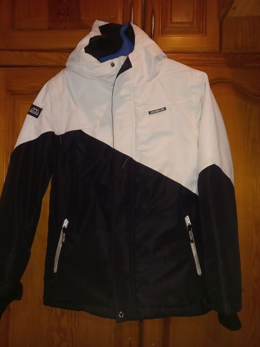 Зимняя куртка на мальчика