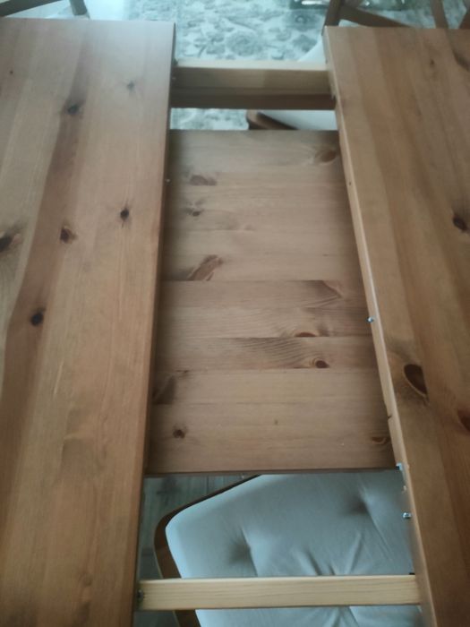 Rozkłady stół + sześć krzeseł