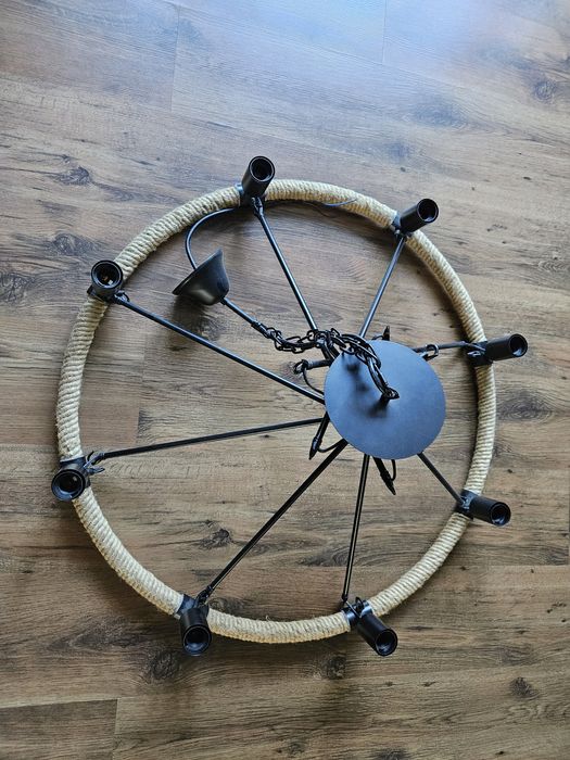 Lampa wisząca żyrandol koło / lina loft rustic 8xE27 (jak nowa / Castorama)