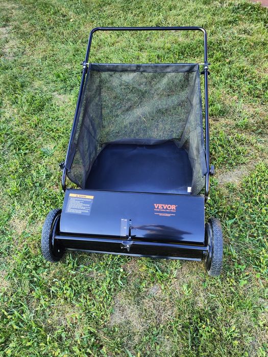 Wynajem / wypożyczę zamiatarka do trawy, trawnika, chodnika, kostki.