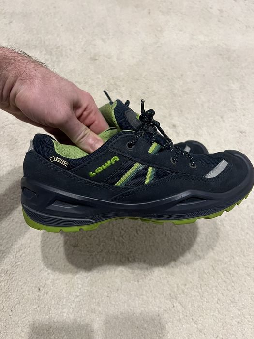 Lowa gore tex  трекінгові кросівки