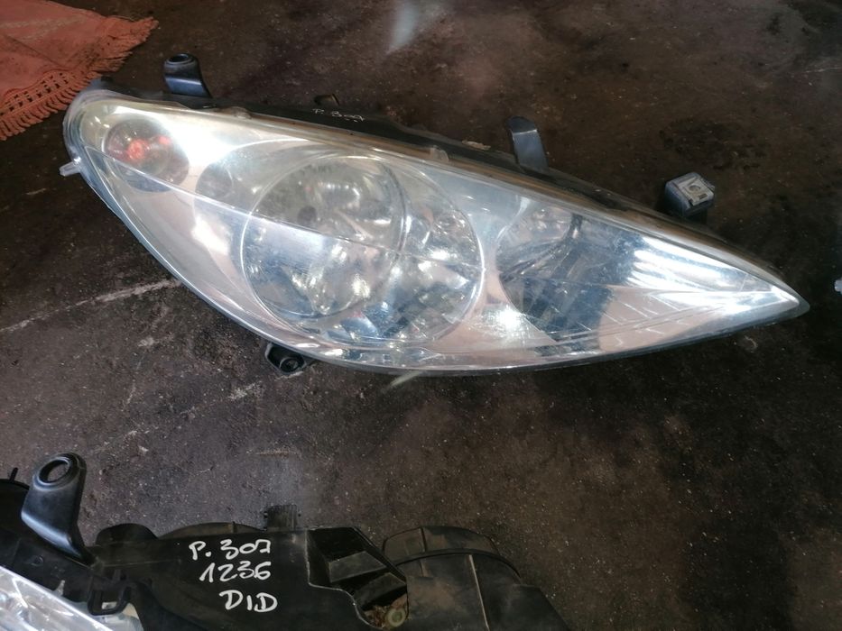 Ópticas ou faróis peugeot 307 fase 1