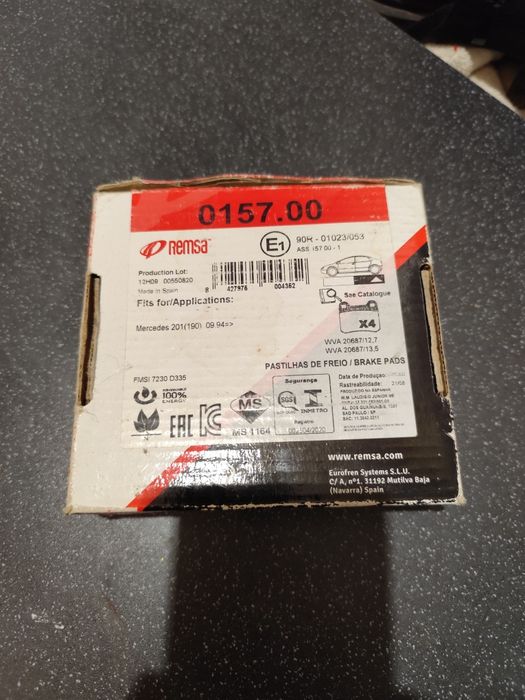 Гальмівні колодки задні mercedes 190 W210