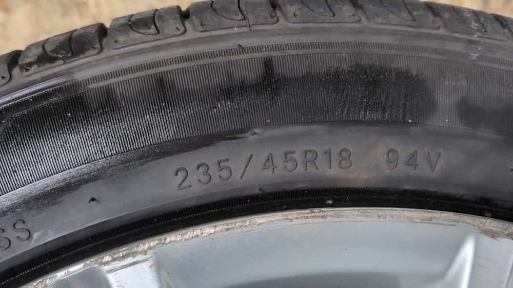 Комплект дисков с резиной R18 с Audi A6 2015 (C7) Premium Седан