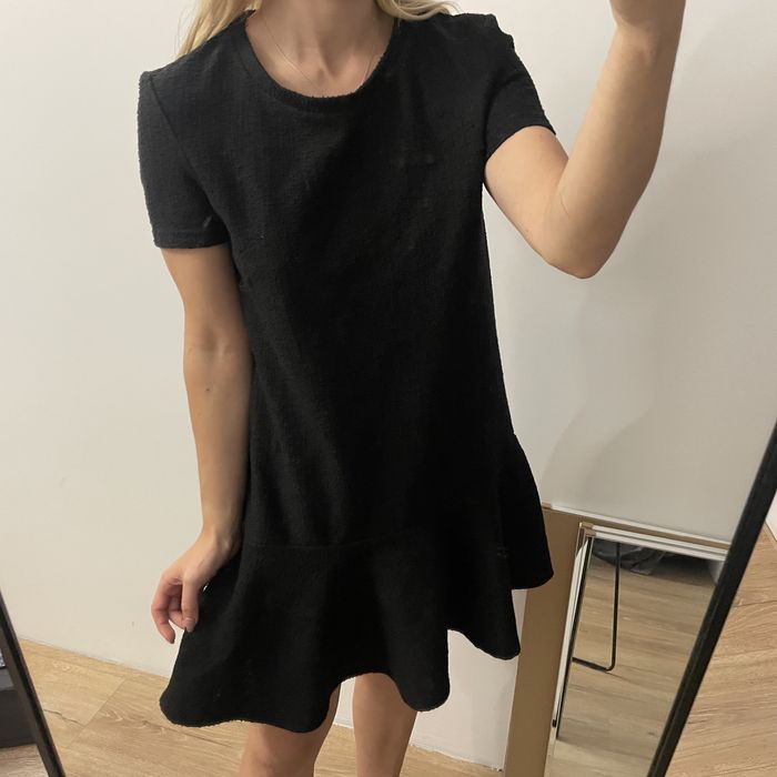 Sukienka zara materialowa na zime