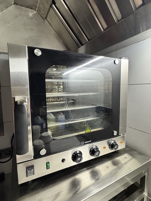 Піч конвекційна HURAKAN HKN-XFT233M, 220В