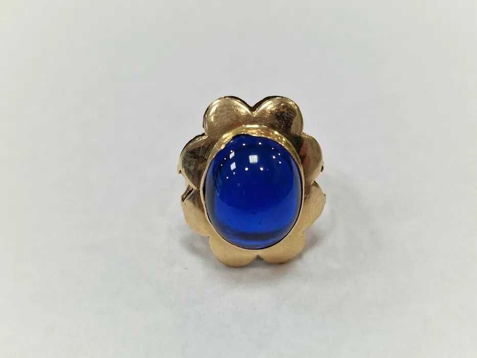 Złoty pierścionek damski/ 585/ 6.85 gram/ R16/ Szafir syntetyczny