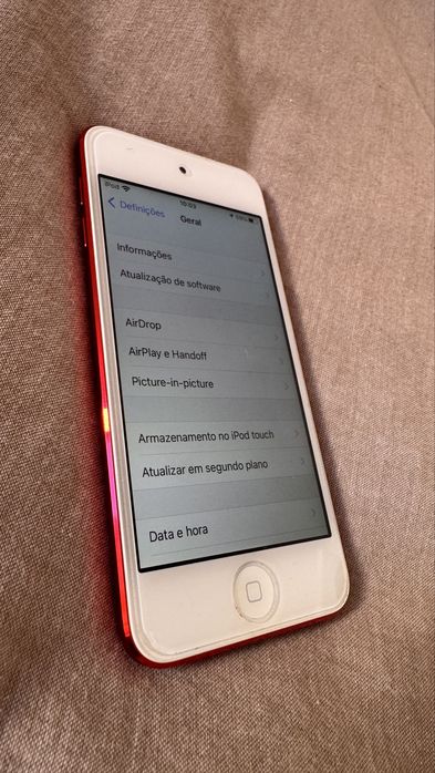 iPod touch 7 32 Gbytes red