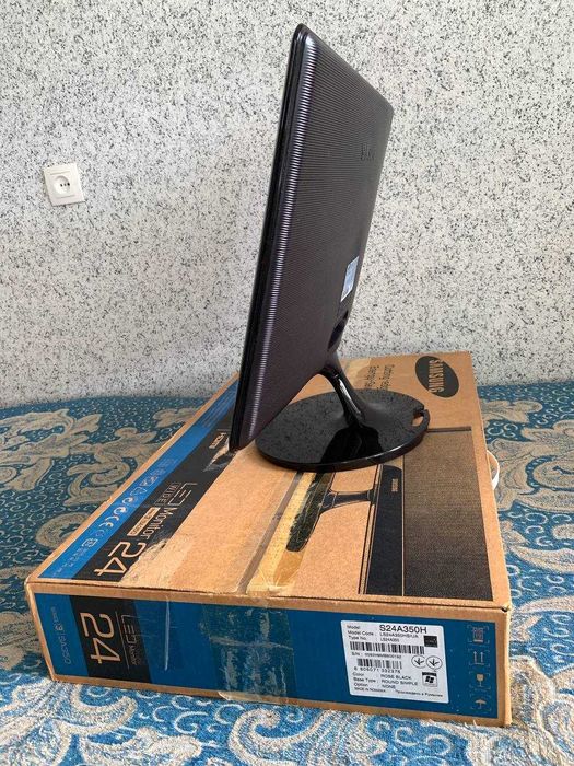 Монитор Samsung 24"(61см)