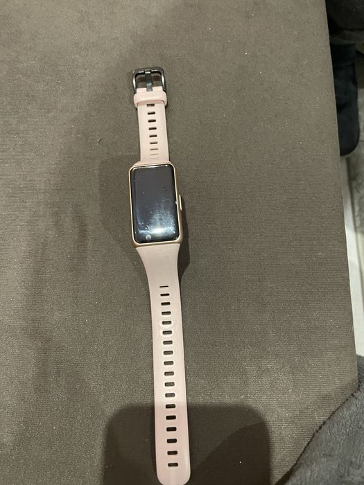 Sprzedam zegarek Huawei Band 6