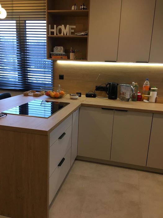 Dom do wynajęcia, Szerokie