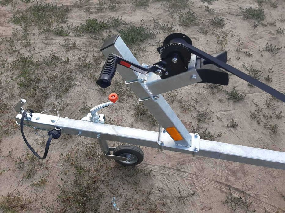 Для любой лодки ПВХ или Крым.