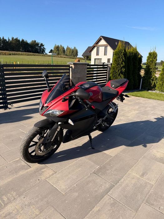 Yamaha YZF Yamaha yzf 125/50 Można poruszać się nim na kat AM  lift zamiana