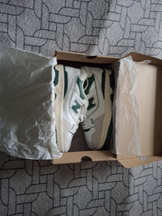 Продам кросівки не вживані