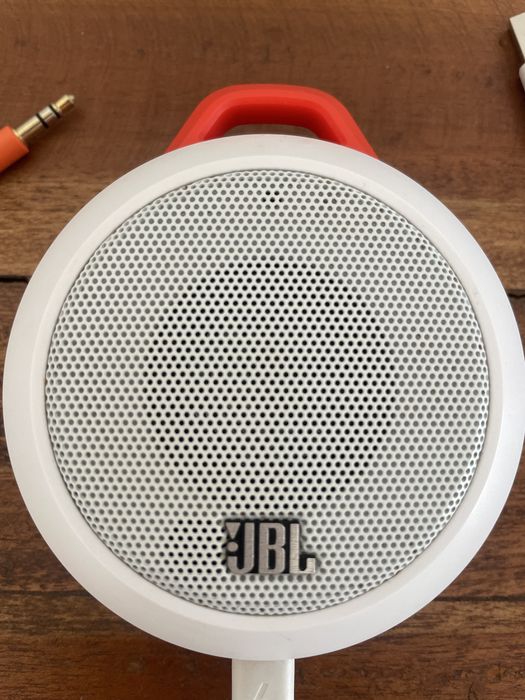 Coluna JBL micro II