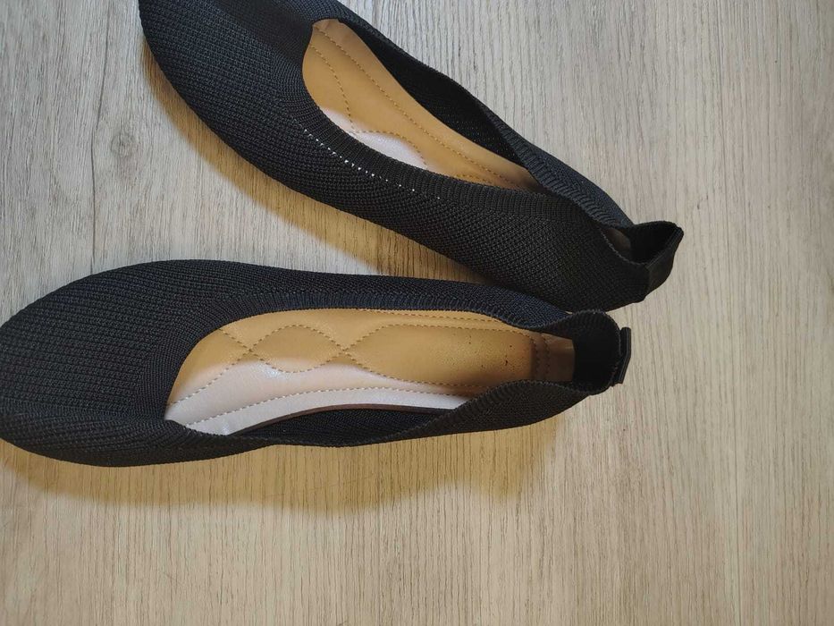 Sapatos Sabrinas pretas nunca usadas