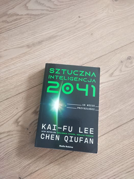 "Sztuczna inteligencja 2041" książka w miękkiej oprawie