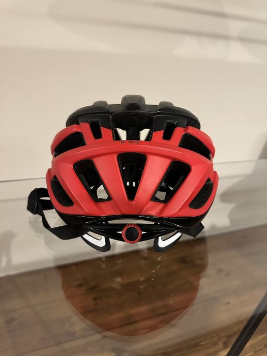 Kask szosowy GIRO AGILIS - M