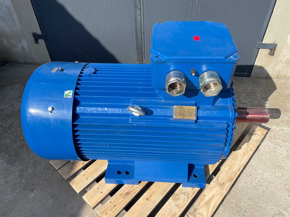 Silnik elektryczny 132 kW 1480 obr nowy