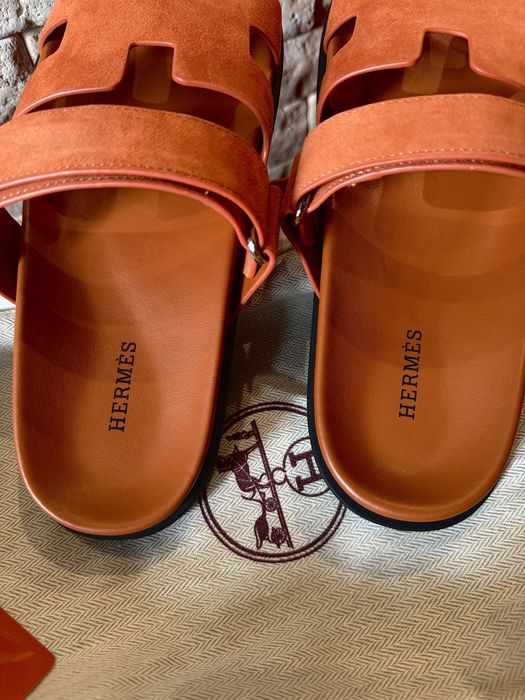 Шльопанці Hermes — топова модель