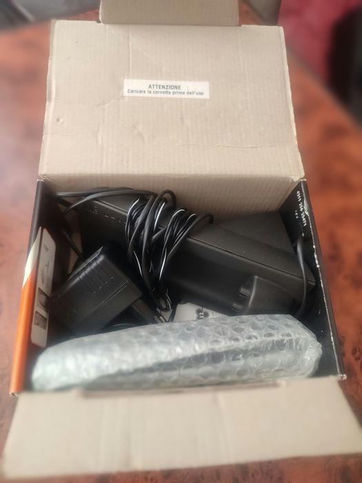 Стаціонарний безпровідний телефон Phillips