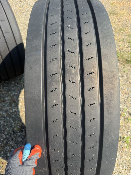 315/80R22,5 Uniroyal FH40