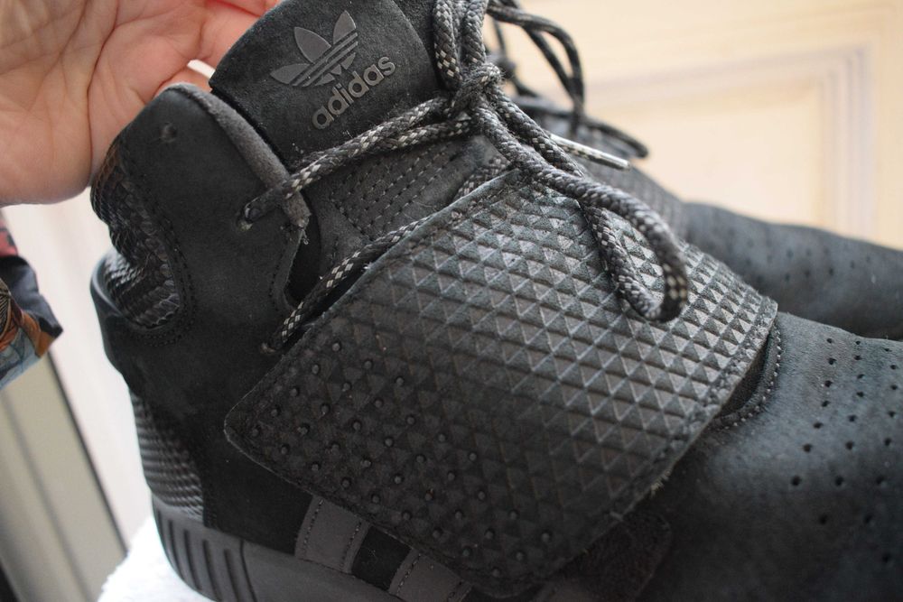 кожаные кроссовки кросовки кеды сникерсы Adidas р. 43,5