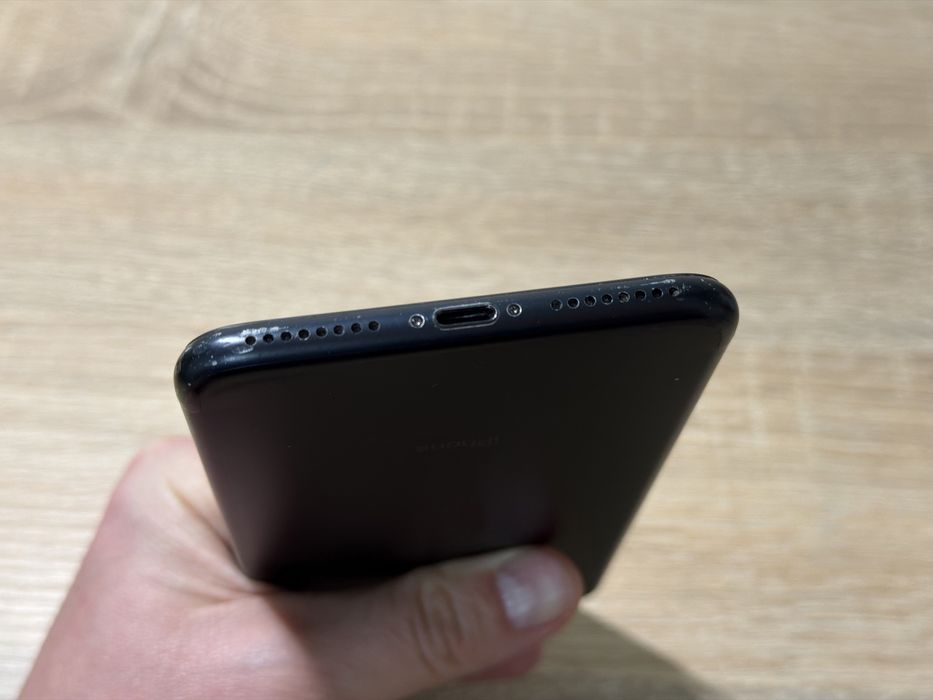 iPhone 7 Plus 128GB Black iCloud lock