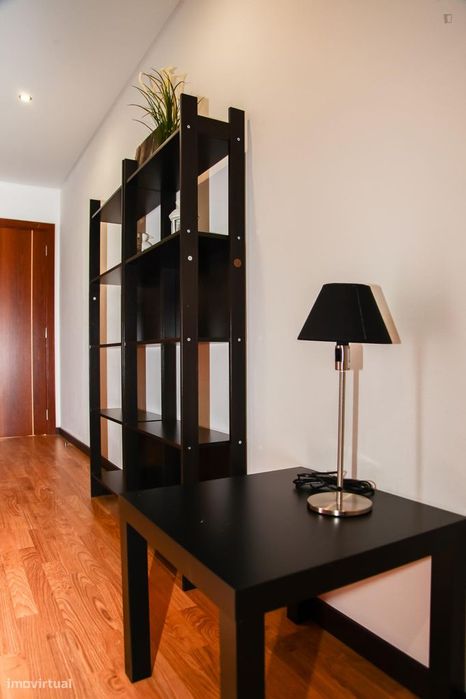 Apartamento com 1 quartos - localizado em  Coimbra