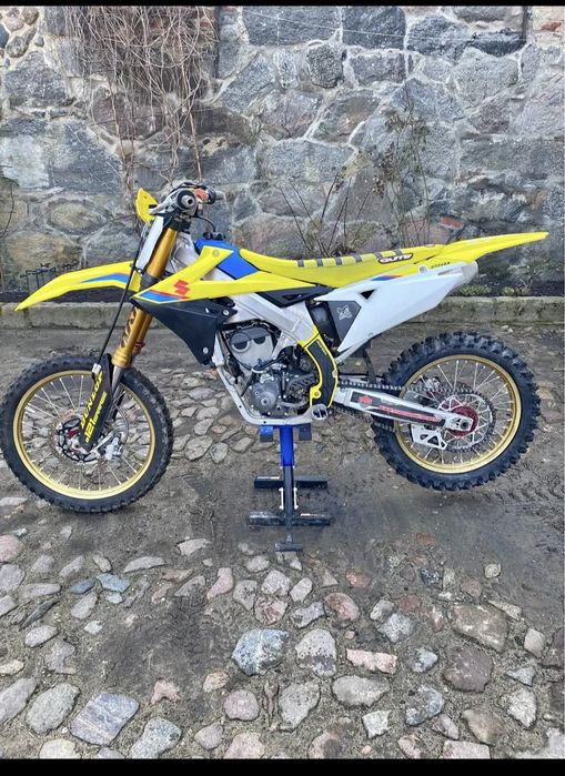 Cross SUZUKI RMZ250