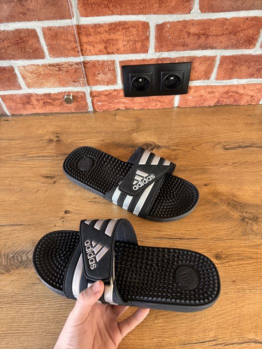 Klapki adidas Black