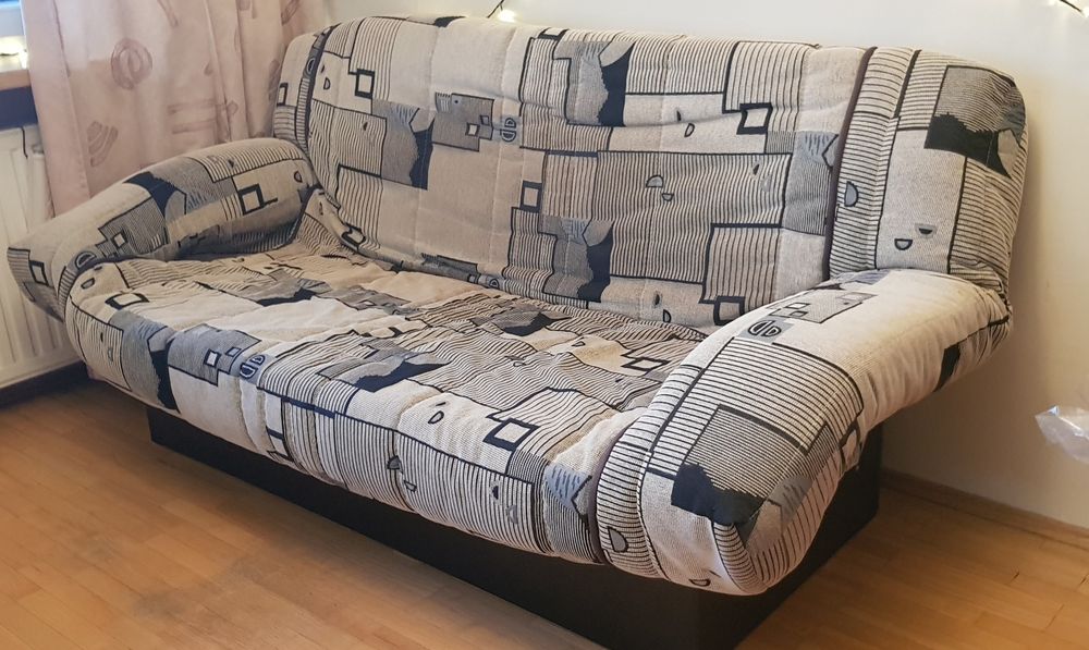 Sofan kanapa tapczan rozkladany do spania