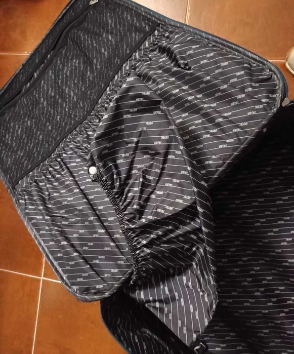 Mala de Viagem JAGUAR – Grande (50×23×68 cm) – Usada 1 vez | Impecável