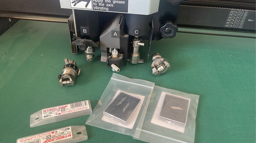 Mimaki cf2-1218 RC-S mesa corte