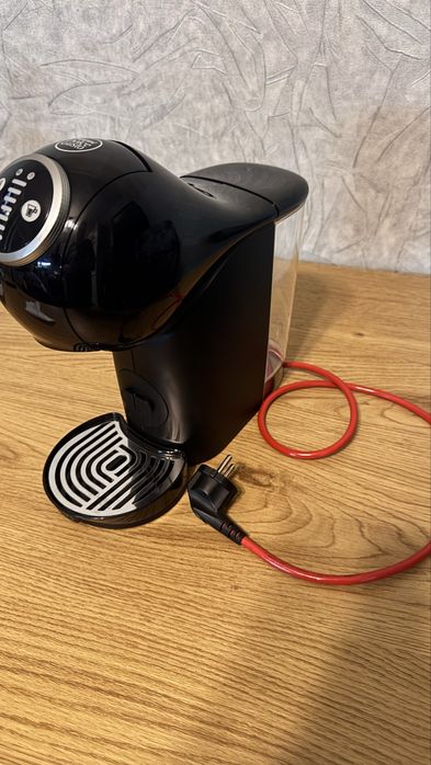Капсульна кавоварка nescafe dolce gusto genio s plus