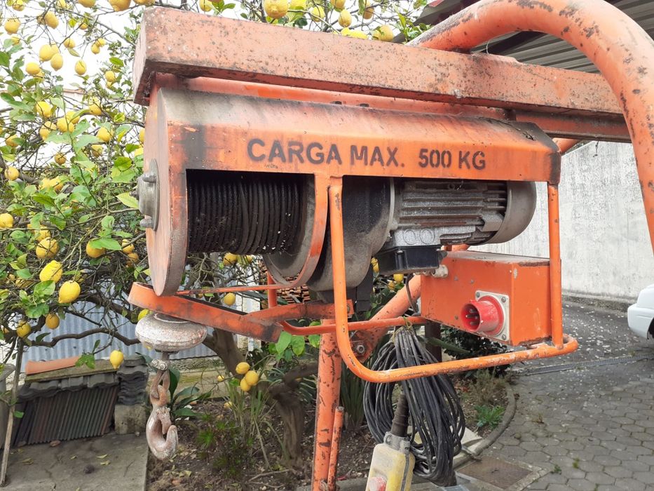 Guincho eletrico com estrutura