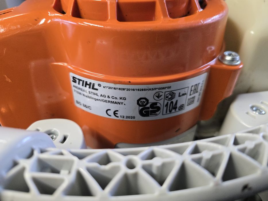Dmuchawa spalinowa do liści Stihl BG86 Raty Serwis Faktura