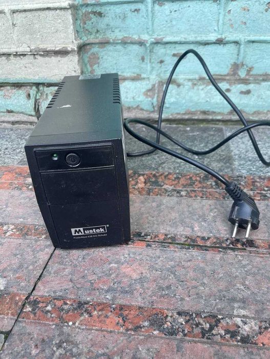Безперебійник ДБЖ Mustek PowerMust 636 EG Schuko 650 VA 360 W