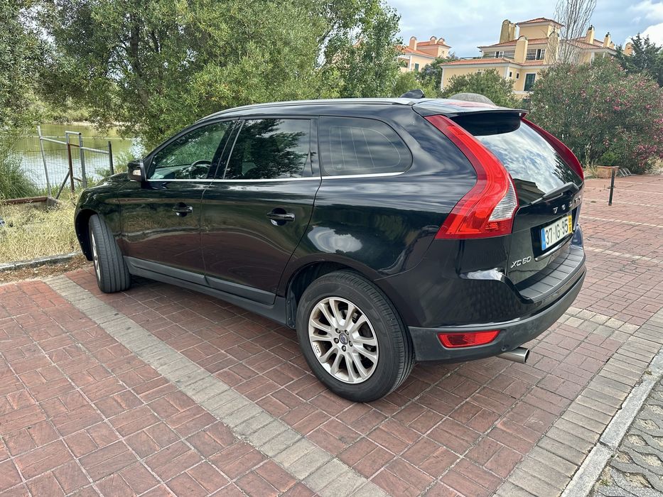 Volvo XC 60 — fotografia 3