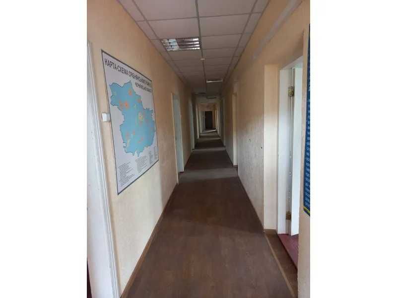 Продаж приміщення 294 м² у центрі смт Срібне, вул. Миру, 75А
