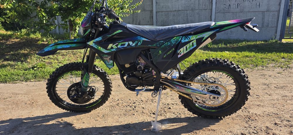 Кові 300 Адванс,  Теккен 300 Дискавери, Адванс 300 FR