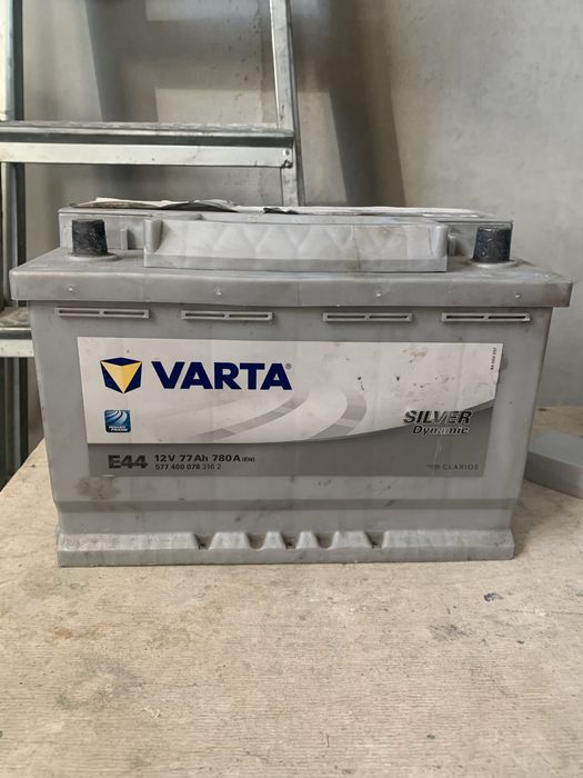 Продам АКБ ,VARTA E 44 12V 77 Ah 780A.