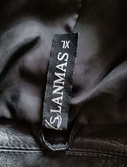 Куртка шкіряна жіноча