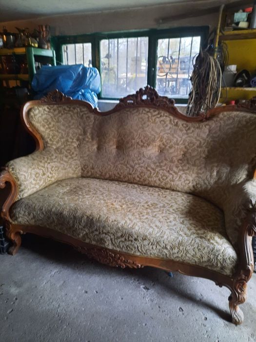 Sofa przedwojenna