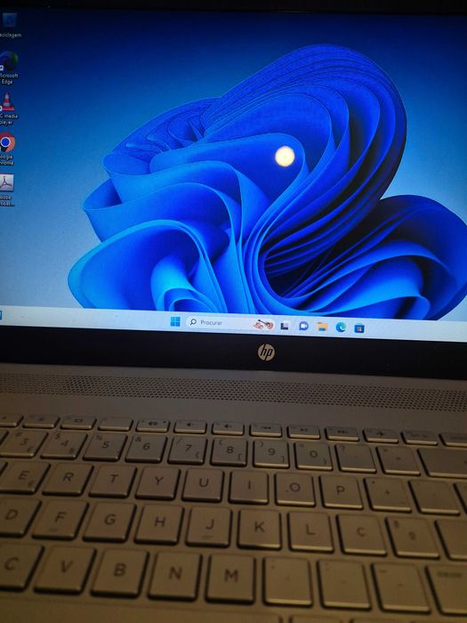 HP 15-CC504, processador i7-7500U, dois discos SSD 256 e sata 500gb