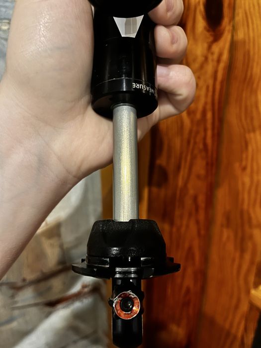 RockShox vivid r2c аморт