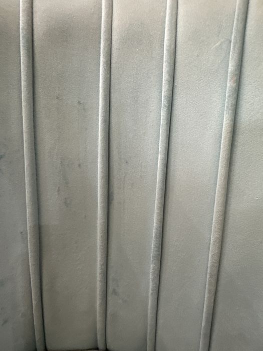 Conjunto mesa e cadeiras