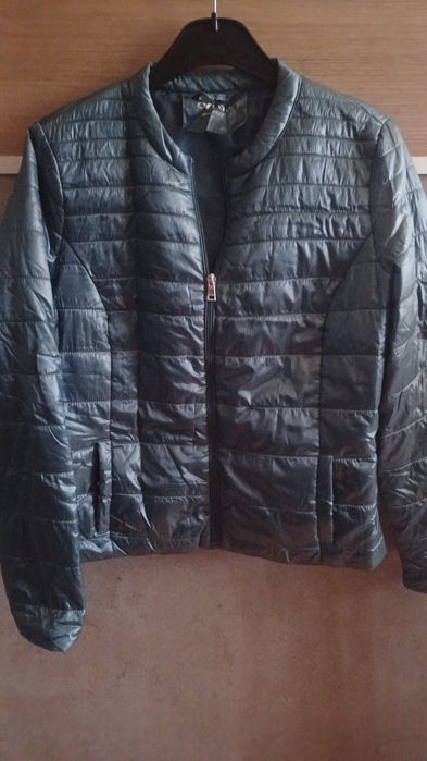 Lekka puchowa orsay r.40