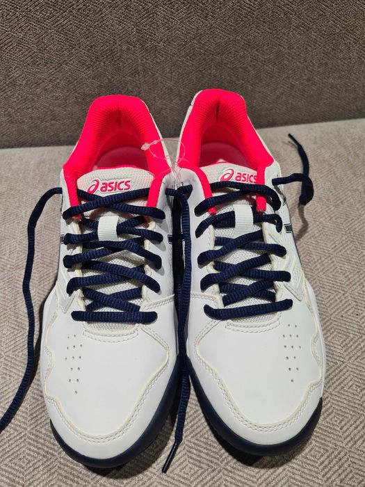 Жіночі кросівки Asics